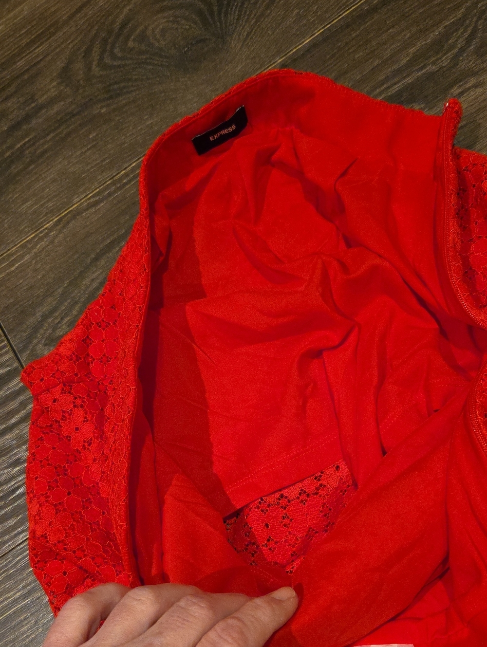 ❤️ NWOT! EXPRESS RED LACE HIGH WAIST LACE FLARE PANTS, 2 (26) - Picture 14 of 15